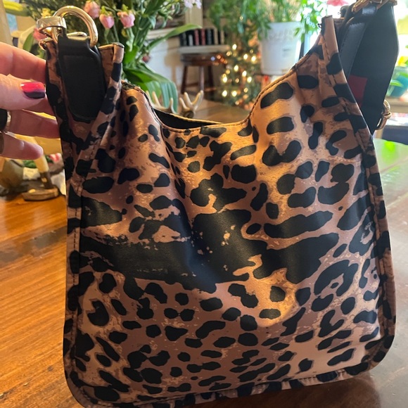 Ah adorned leopard print nylon bag - Picture 2 of 5